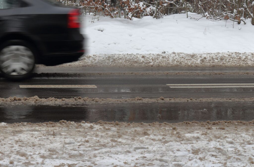 slushy road